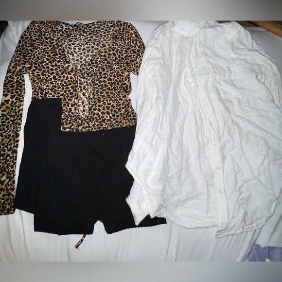 Various Clothes - Picture 4 of 5